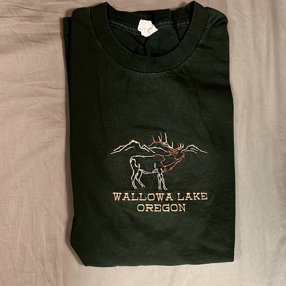 Dark Green Embroidered Tee - L